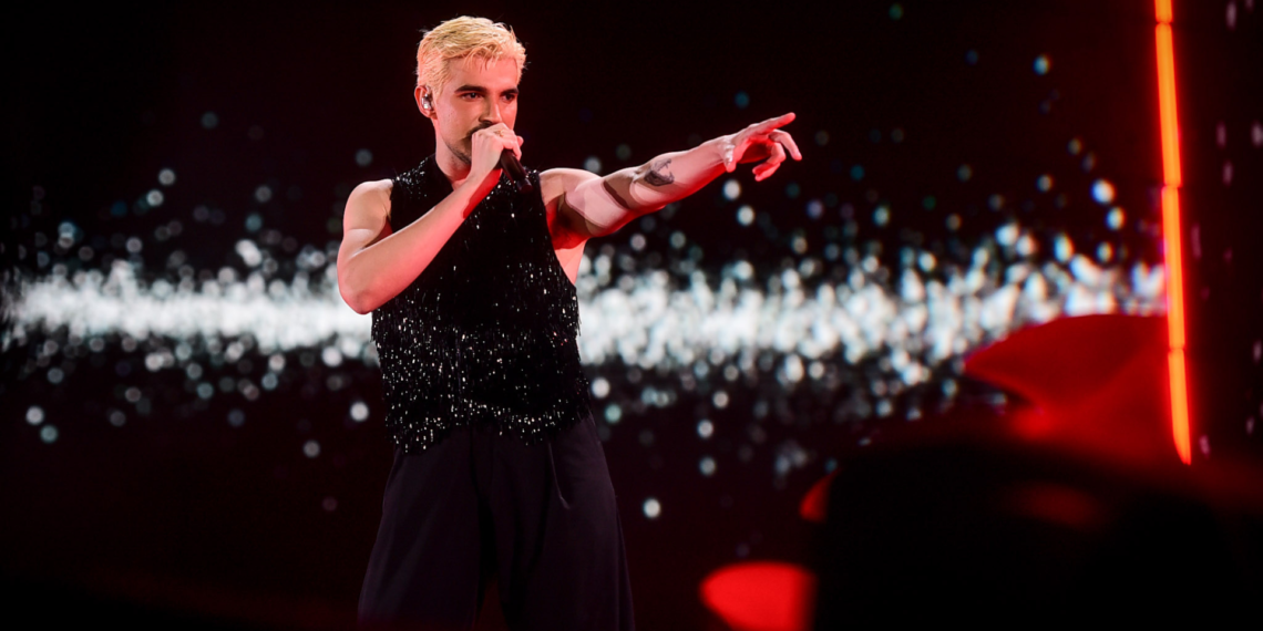 ‘SUPERTURNÊ’: Jão grava documentário especial do projeto