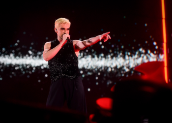 ‘SUPERTURNÊ’: Jão grava documentário especial do projeto