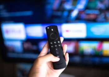 Comissão do Senado aprova projeto que fixa cotas de conteúdo nacional em streaming; texto vai à Câmara