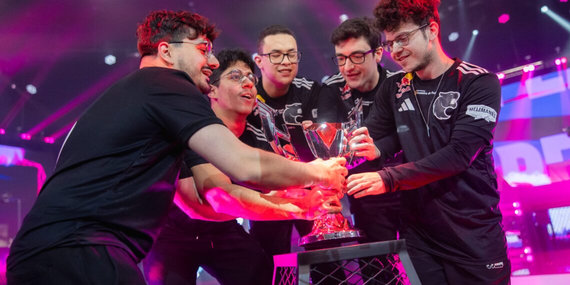 FURIA atropela paiN Gaming e conquista o primeiro título da história da LTA Sul