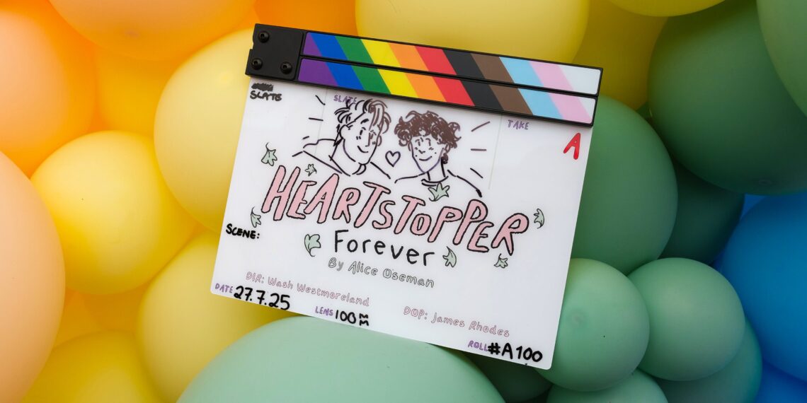 Joe Locke se despede de Heartstopper com emocionante foto dos bastidores