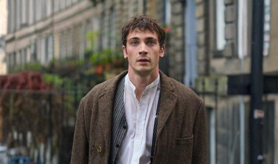 Guy Remmers Pode Ser o Novo Mr. Darcy em Adaptação da Netflix de ‘Orgulho e Preconceito’
