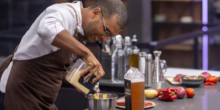 Chef de Alto Nível: Prato quebrado e falta de sal levam à eliminação de participante no reality de Ana Maria Braga