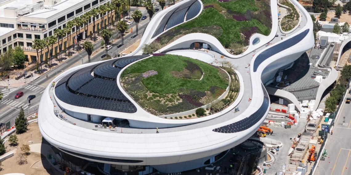 George Lucas Revela Design do Lucas Museum: Um Templo da Cultura Pop com Acervo de 40 Mil Obras!