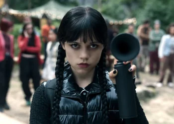 Crítica da Segunda Temporada de Wandinha: Visual Marcante, Mas Fórmula Cansativa