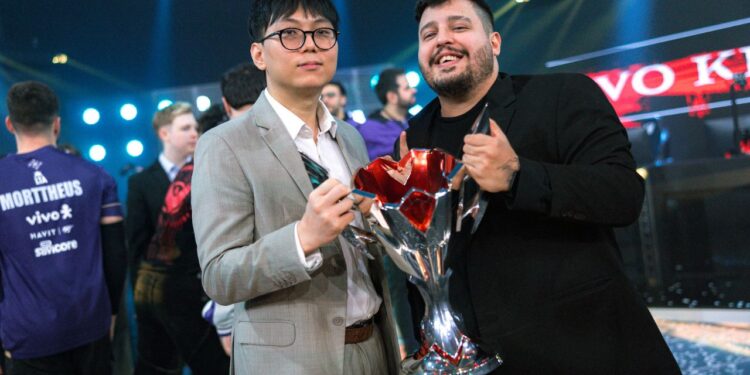 Coach SeeEl Cumpre Promessa e Conduz Vivo Keyd Stars ao Título da LTA Sul 2025