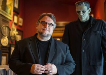 Frankenstein de Del Toro: Por Que a Versão de Netflix é a Mais Fiel ao Livro de Mary Shelley