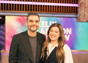 Wagner Moura Brilha no The Kelly Clarkson Show e Projeta “O Agente Secreto” para o Oscar