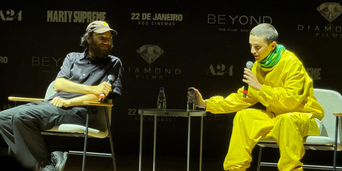 Timothée Chalamet Arrasa na CCXP com Apresentação Histórica e Antecipa Marty Supreme