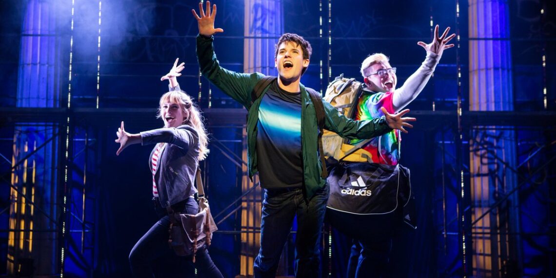 Trailer de Supergirl é Confirmado: DC Revela Primeiro Teaser para Quinta-feira (11)