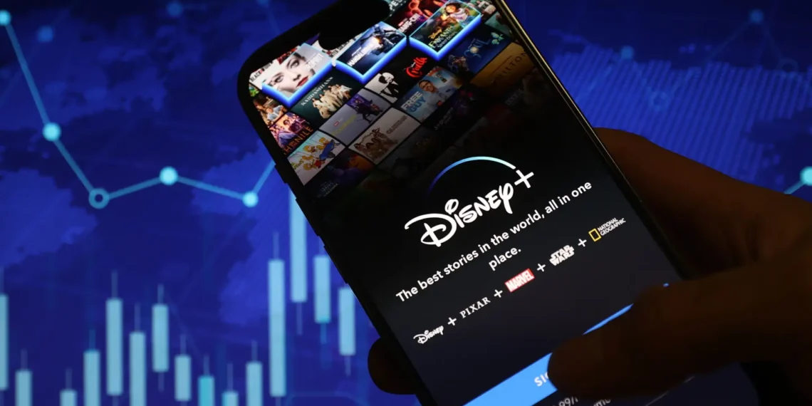 Disney e OpenAI em Parceria Bilionária Enfrentam Críticas de Roteiristas nos EUA